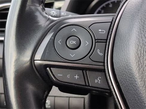 Used 2023 Toyota Camry SE image 22