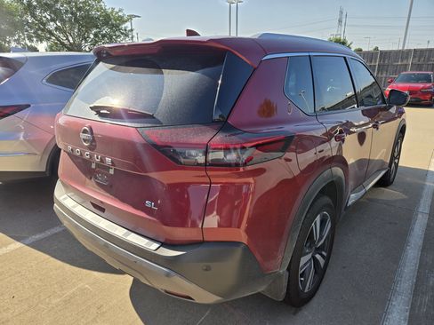 Used 2023 Nissan Rogue SL w/ SL Premium Package FWD image 7
