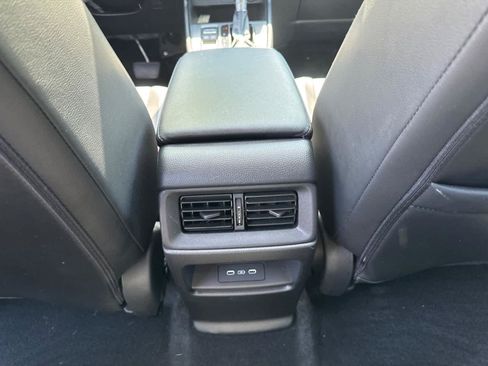 Used 2024 Honda CR-V EX-L image 30