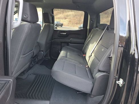 Used 2023 Chevrolet Silverado 1500 Custom image 10