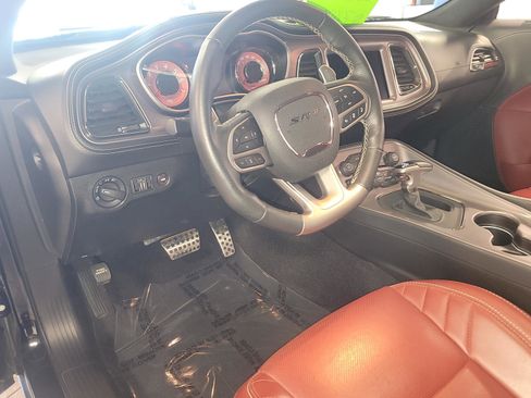 Used 2023 Dodge Challenger SRT Hellcat image 9