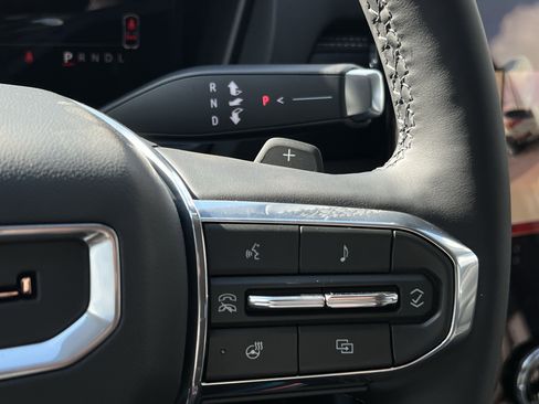 New 2026 GMC Terrain Denali w/ LPO, Floor Liner Package image 13