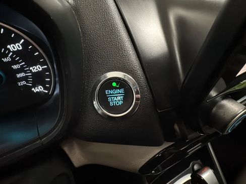 Used 2019 Ford EcoSport Titanium AWD/4WD image 24