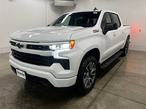 New 2026 Chevrolet Silverado 1500 RST w/ Convenience Package II AWD/4WD image 9