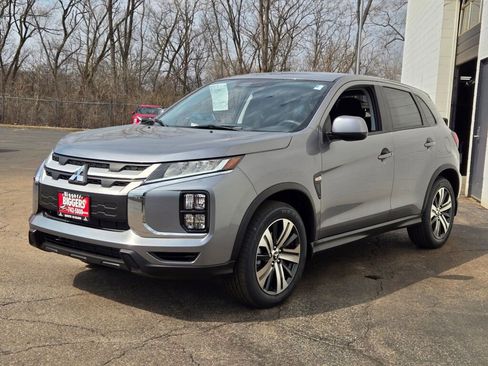 New 2026 Mitsubishi Outlander Sport ES image 3