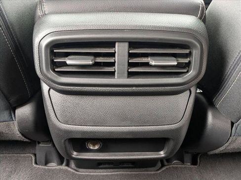 Used 2024 Honda Ridgeline Sport image 16