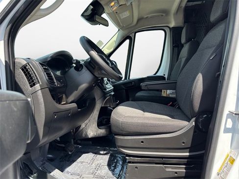 Used 2023 RAM ProMaster 2500 image 9