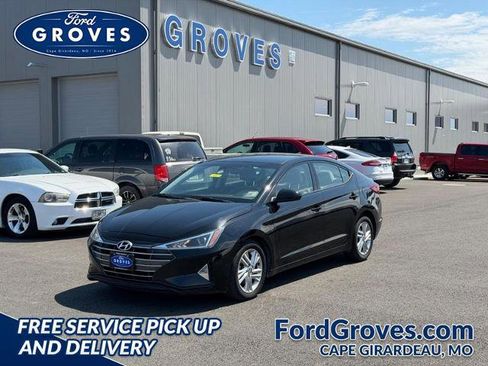 Used 2020 Hyundai Elantra SEL FWD image 1