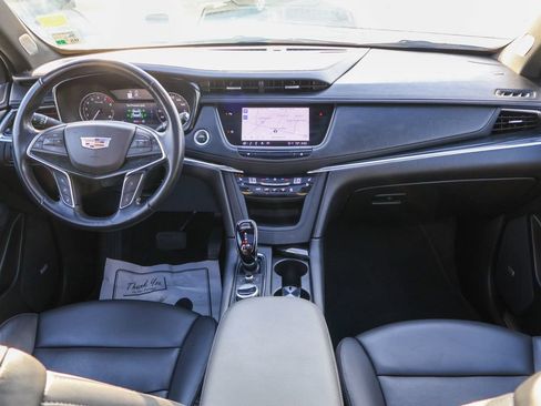 Used 2023 Cadillac XT5 Premium Luxury AWD/4WD image 6