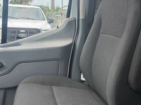 Used 2019 Ford Transit 250 130 Low Roof w/ Exterior Upgrade Package RWD image 18