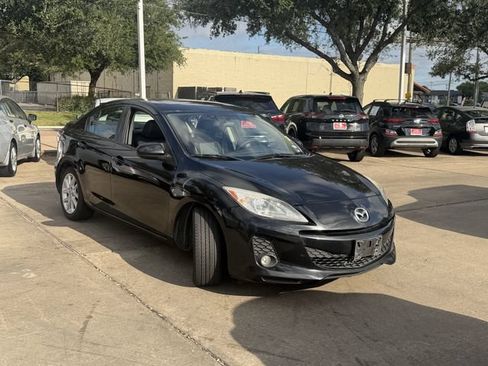 Used 2012 MAZDA MAZDA3 s Grand Touring w/ Tech Pkg FWD image 3