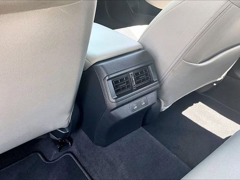 Used 2025 Honda Accord SE image 10
