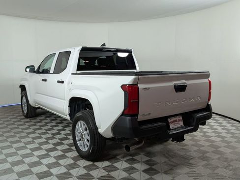 Used 2024 Toyota Tacoma SR AWD/4WD image 5