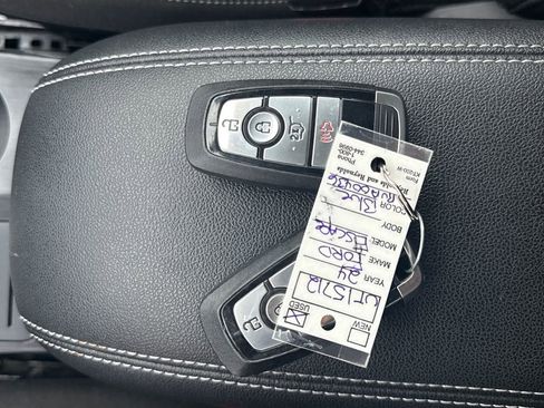 Used 2024 Ford Escape Active image 33