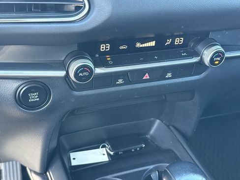 Used 2022 MAZDA CX-30 AWD 2.5 S w/ Select Package image 23