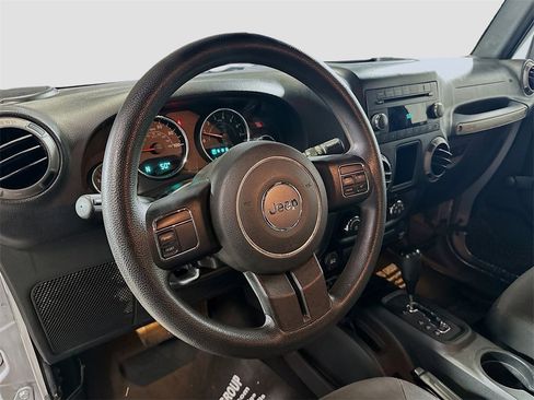 Used 2016 Jeep Wrangler Sport image 9