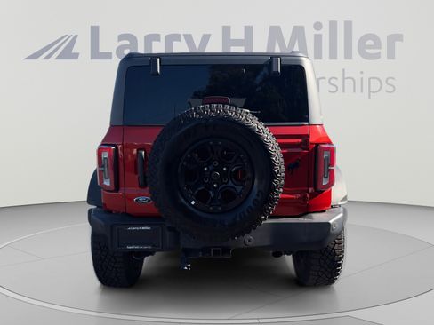 Used 2023 Ford Bronco Wildtrak AWD/4WD image 4