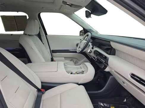 Certified 2026 Hyundai Palisade Calligraphy FWD image 15