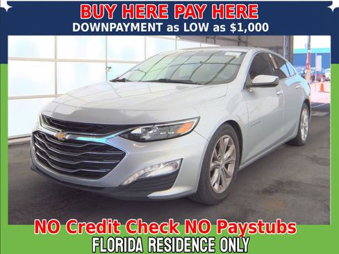 Used 2019 Chevrolet Malibu LT FWD image 2