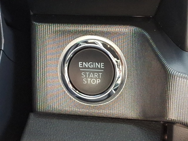 Used 2026 Ford F350 Platinum AWD/4WD image 17