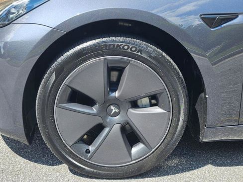 Used 2023 Tesla Model 3 Long Range AWD/4WD image 17