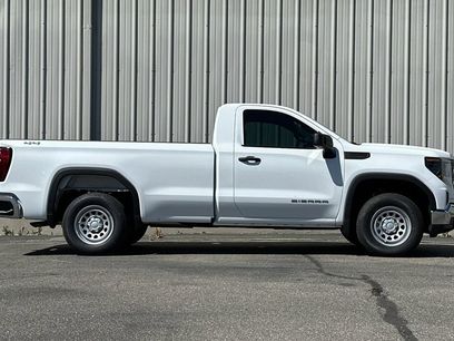 New 2026 GMC Sierra 1500 Pro w/ Pro Value Package