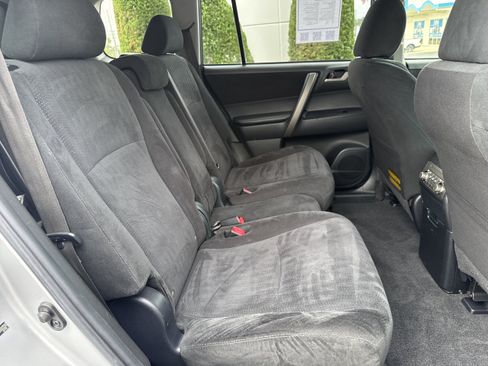 Used 2008 Toyota Highlander Sport FWD image 12