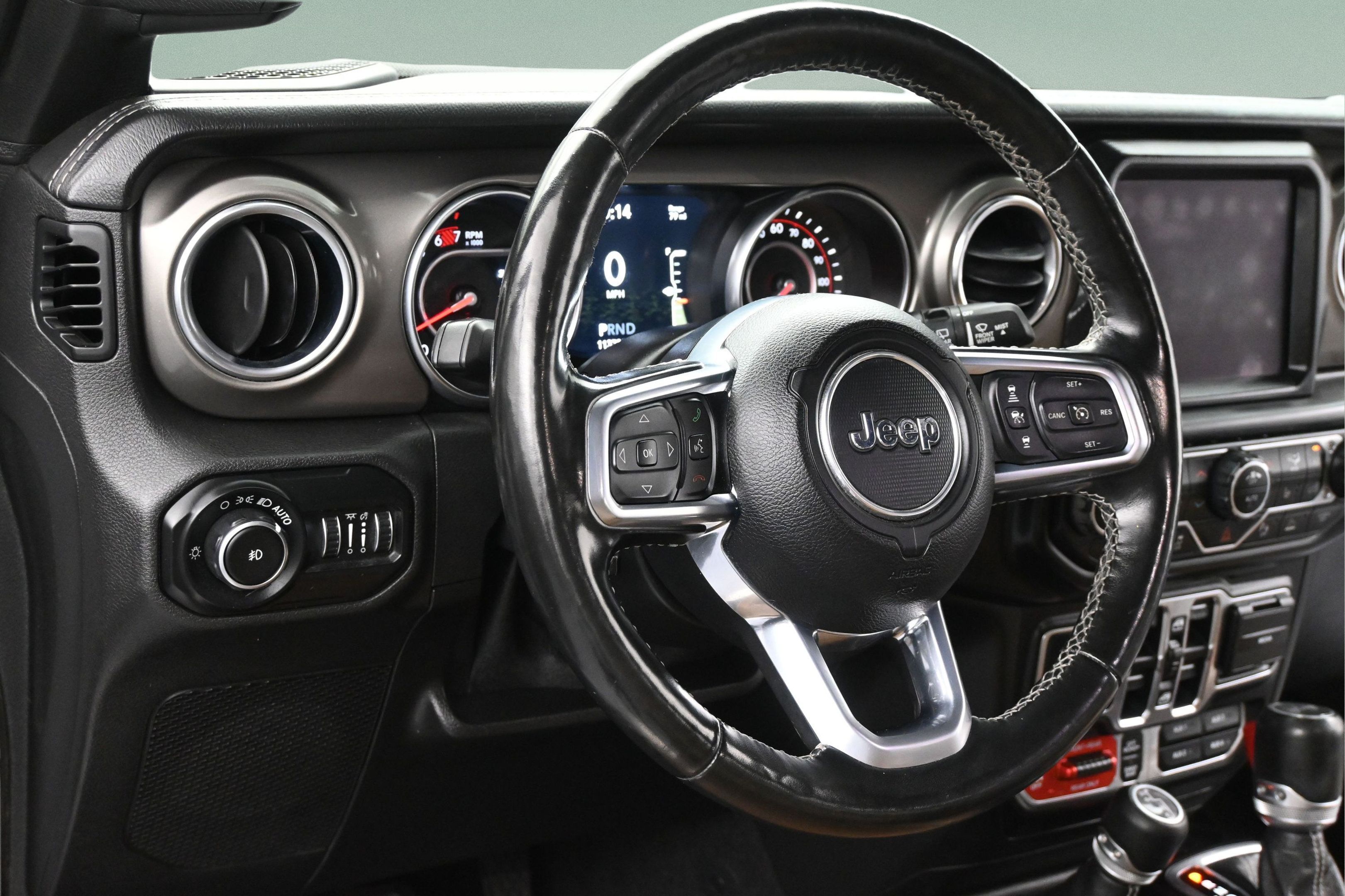 Used 2021 Jeep Wrangler Unlimited Rubicon AWD/4WD image 13