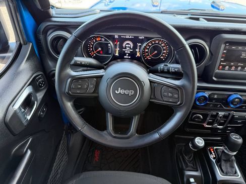 Used 2021 Jeep Wrangler Unlimited Sport AWD/4WD image 14
