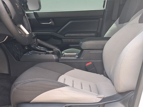 Used 2025 Toyota Tacoma TRD Sport RWD image 10