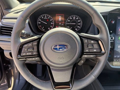 Used 2025 Subaru Forester Touring w/ Popular Package - Touring AWD/4WD image 25