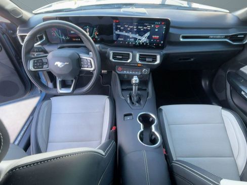 Used 2024 Ford Mustang GT Premium image 13