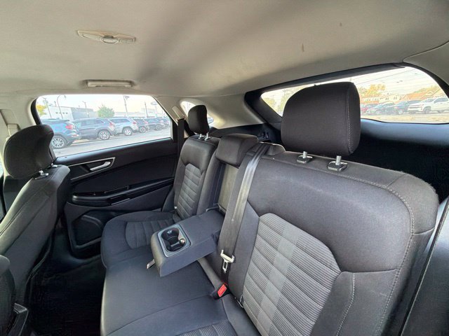Used 2017 Ford Edge SEL FWD image 17