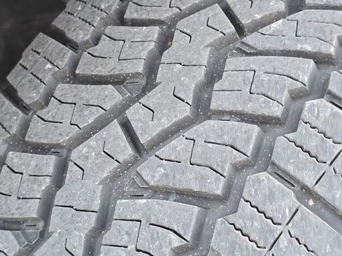 Used 2025 RAM 1500 Tungsten w/ Off Road Group image 14