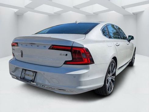 New 2024 Volvo S90 B6 Ultimate w/ Protection Package Premier image 3