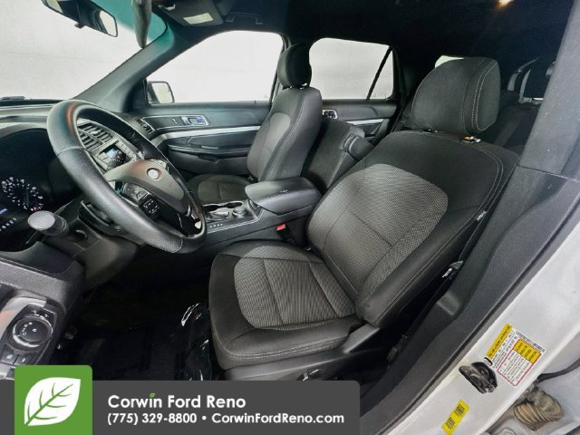 Used 2017 Ford Explorer XLT AWD/4WD image 20