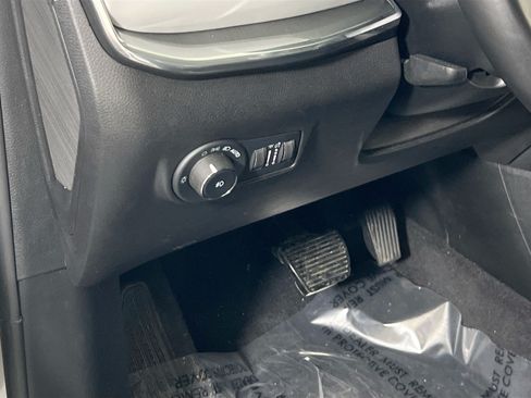 Used 2022 Jeep Compass Limited AWD/4WD image 10