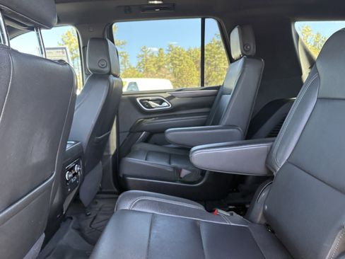 Used 2024 Chevrolet Tahoe LT w/ LT Signature Plus Package AWD/4WD image 13