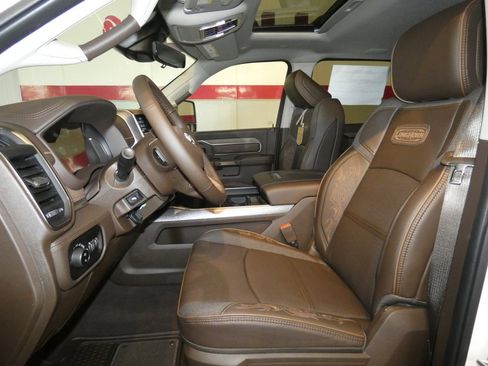 New 2026 RAM 2500 Limited image 10