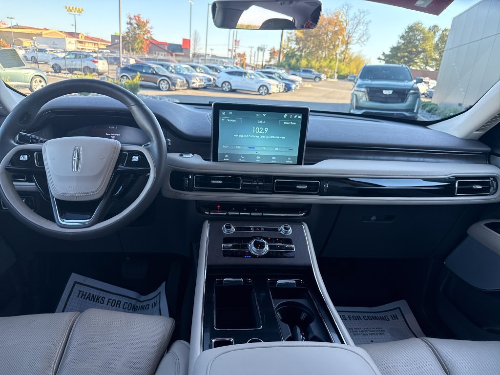 Used 2023 Lincoln Aviator Reserve w/ Equipment Group 201A AWD/4WD image 24