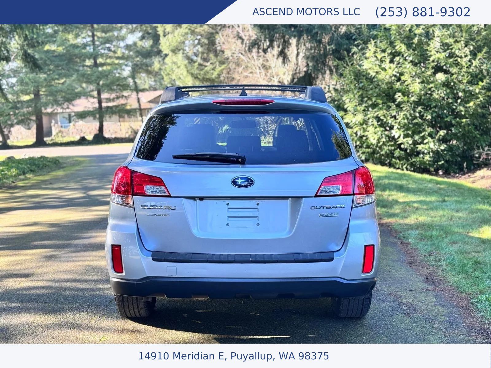 Used 2012 Subaru Outback 2.5i Limited AWD/4WD image 4