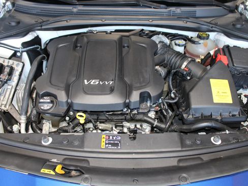 Used 2017 Buick LaCrosse Premium FWD image 32
