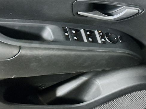 Used 2025 Hyundai Tucson SEL image 15