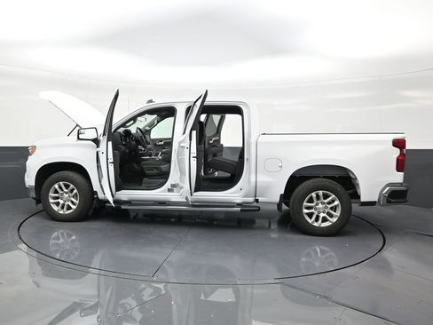 Used 2023 Chevrolet Silverado 1500 LT w/ Z71 Off-Road Package AWD/4WD image 30