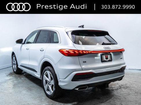 Used 2025 Audi Q5 Premium Plus w/ Premium Plus AWD/4WD image 4
