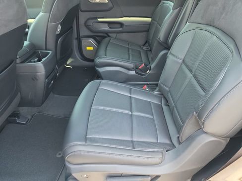 New 2027 Kia Telluride SX Prestige AWD/4WD image 17