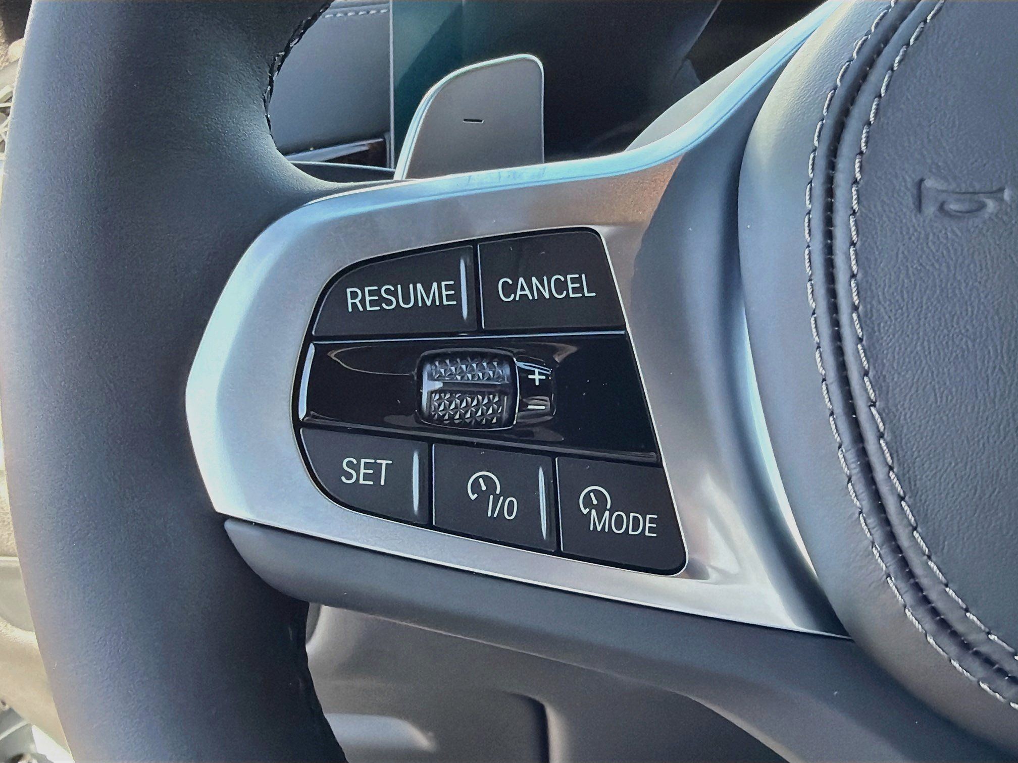 New 2027 BMW X6 xDrive40i w/ Climate Comfort Package AWD/4WD image 37
