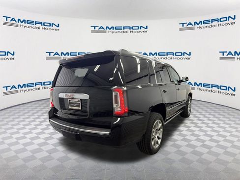 Used 2019 GMC Yukon Denali AWD/4WD image 5