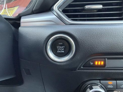 Used 2018 MAZDA CX-5 Touring w/ Preferred Equipment Package image 21