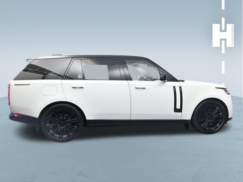 Used 2023 Land Rover Range Rover Long Wheelbase SE AWD/4WD image 3